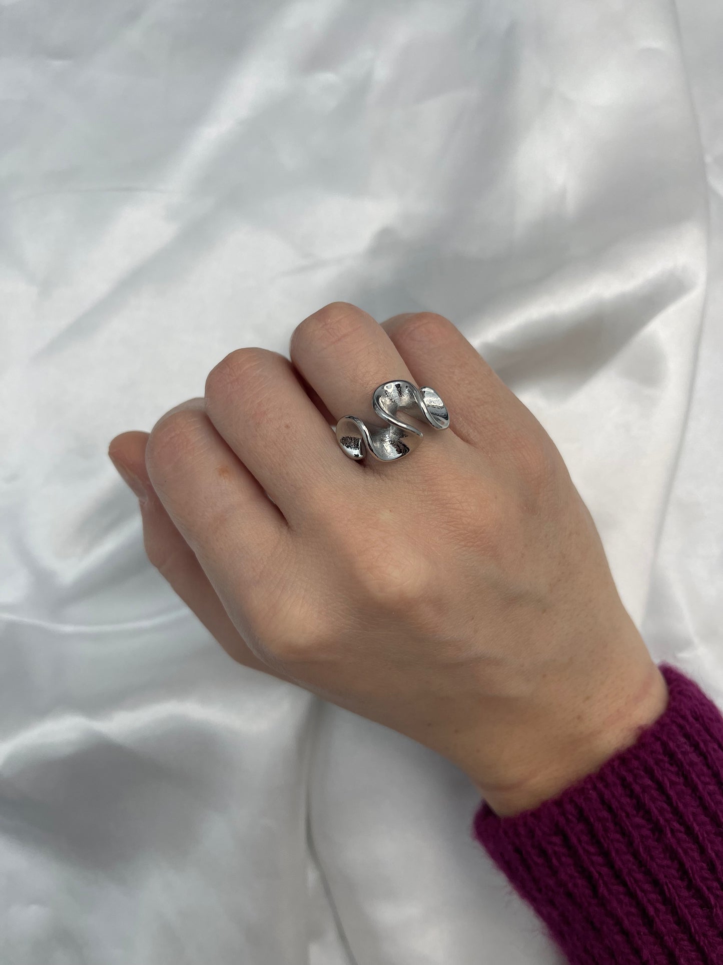 Anello Laila