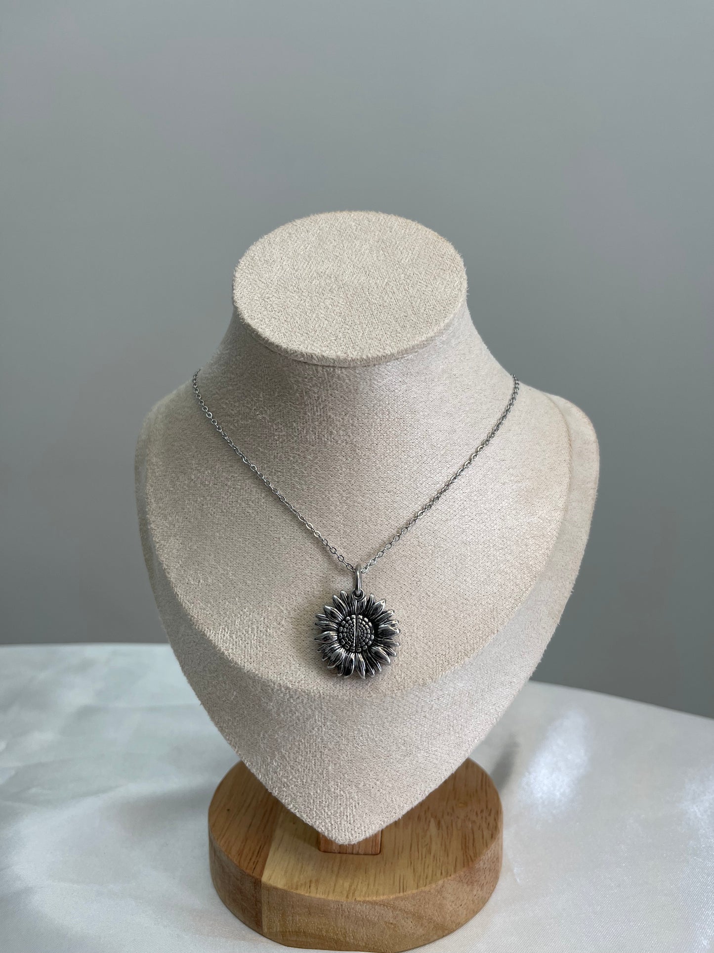 Collana Girasole