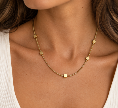 Collana Cubi Minimal