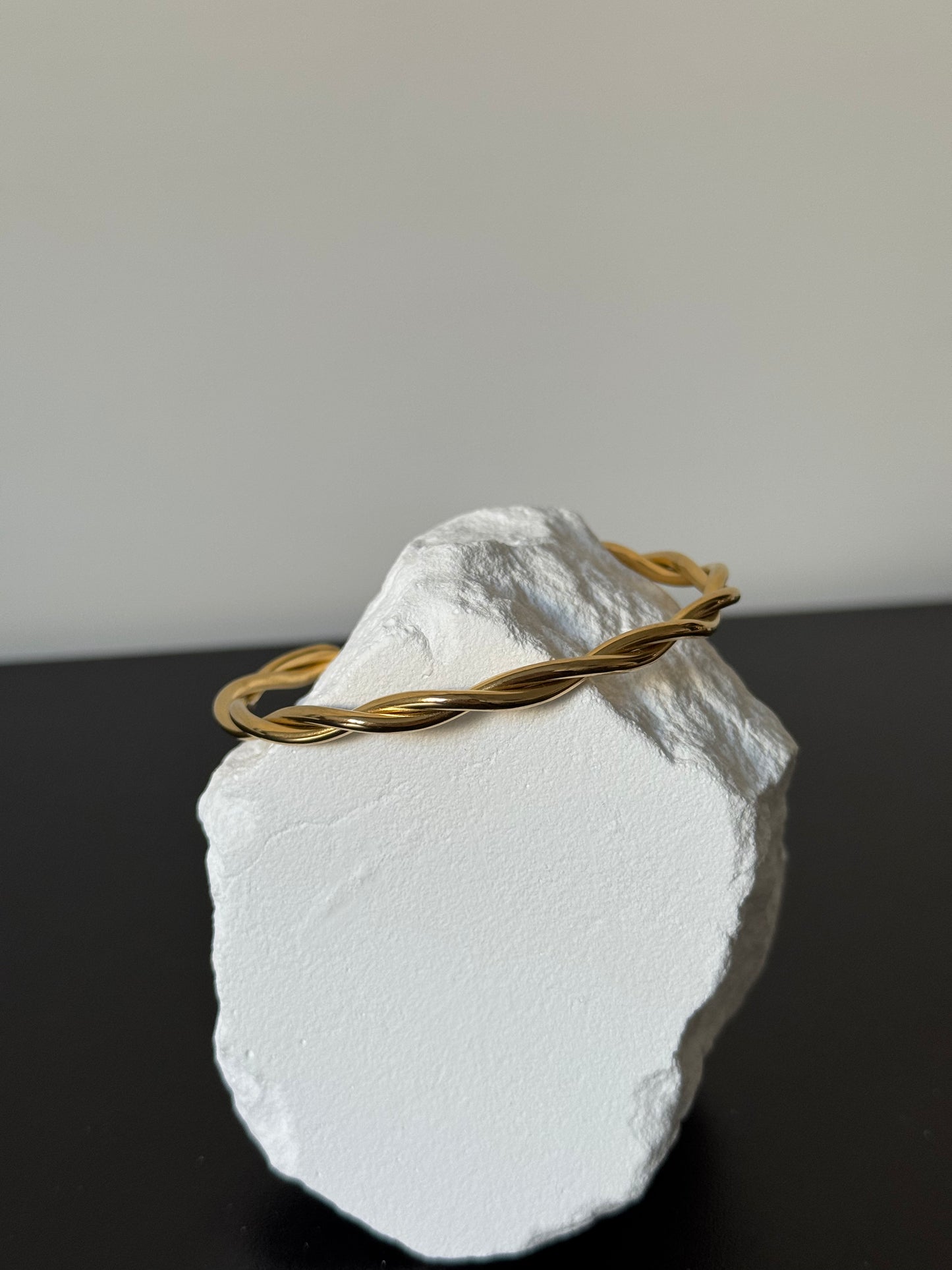 Bracciale Rigido Intreccio