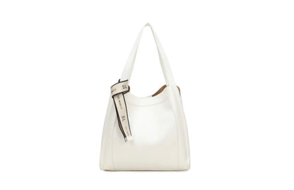 Borsa Eva