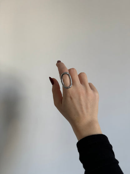 Anello Oval