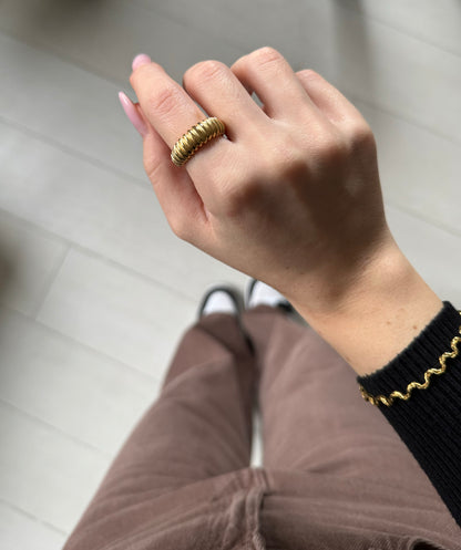 Anello Rebecca