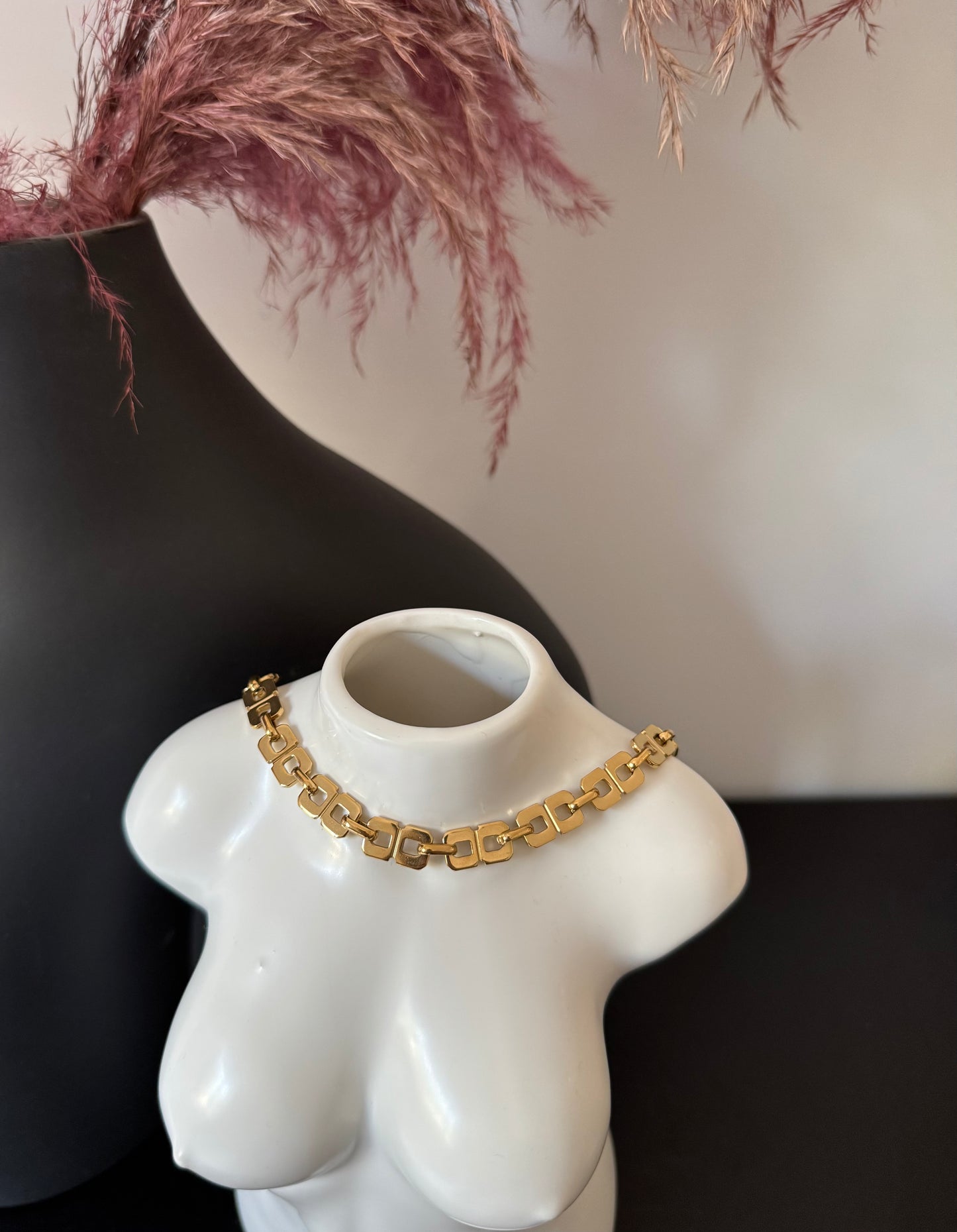 Collana Delia