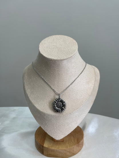 Collana Girasole